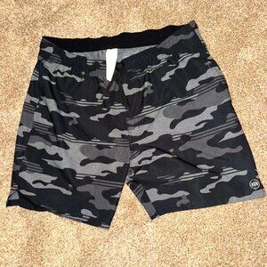 Travis Matthew Shorts Size XL - EXCELLENT $85
